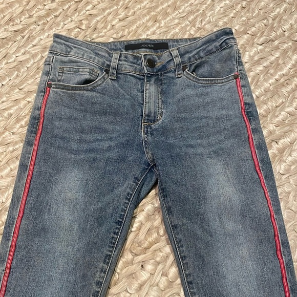 Joe's Stretch Jeans with red stripe down the sides; fringed at the ankle; Sz 14 - Picture 1 of 6